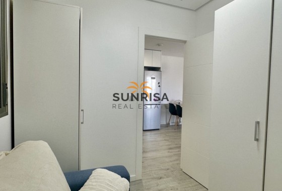 Appartement · Herverkoop - Orihuela Costa · Villamartín · Alicante · Spanje