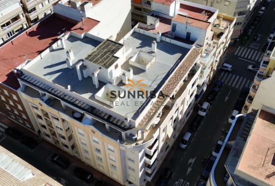 Appartement · Herverkoop - Torrevieja · Centro · Alicante · Spanje