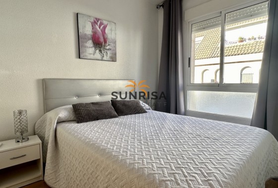 Appartement · Herverkoop - Torrevieja · Centro · Alicante · Spanje