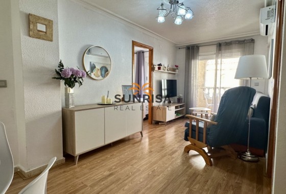 Appartement · Herverkoop - Torrevieja · Centro · Alicante · Spanje