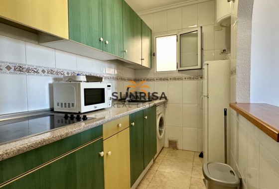 Appartement · Herverkoop - Torrevieja · Centro · Alicante · Spanje