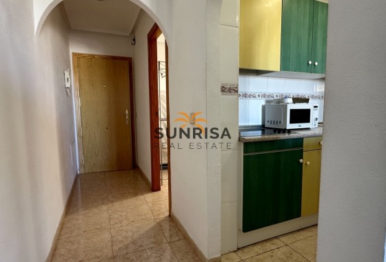 Appartement · Herverkoop - Torrevieja · Centro · Alicante · Spanje