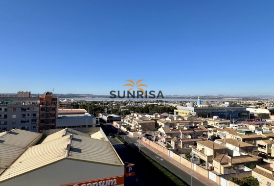 Appartement · Herverkoop - Torrevieja · Centro · Alicante · Spanje