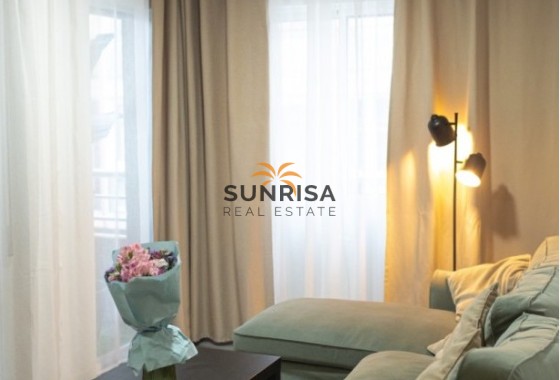 Appartement · Herverkoop - Torrevieja · Centro · Alicante · Spanje