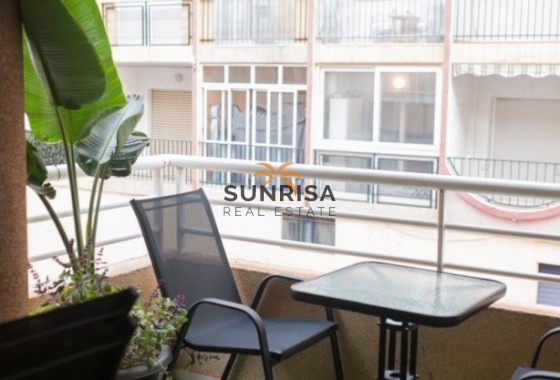 Appartement · Herverkoop - Torrevieja · Centro · Alicante · Spanje