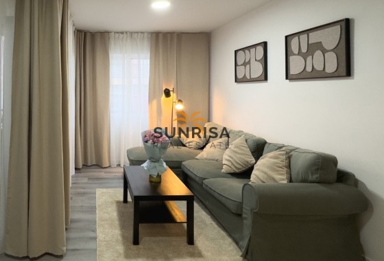 Appartement · Herverkoop - Torrevieja · Centro · Alicante · Spanje
