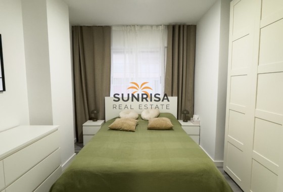 Appartement · Herverkoop - Torrevieja · Centro · Alicante · Spanje