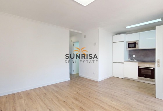 Appartement · Herverkoop - Orihuela Costa · Villamartín · Alicante · Spanje