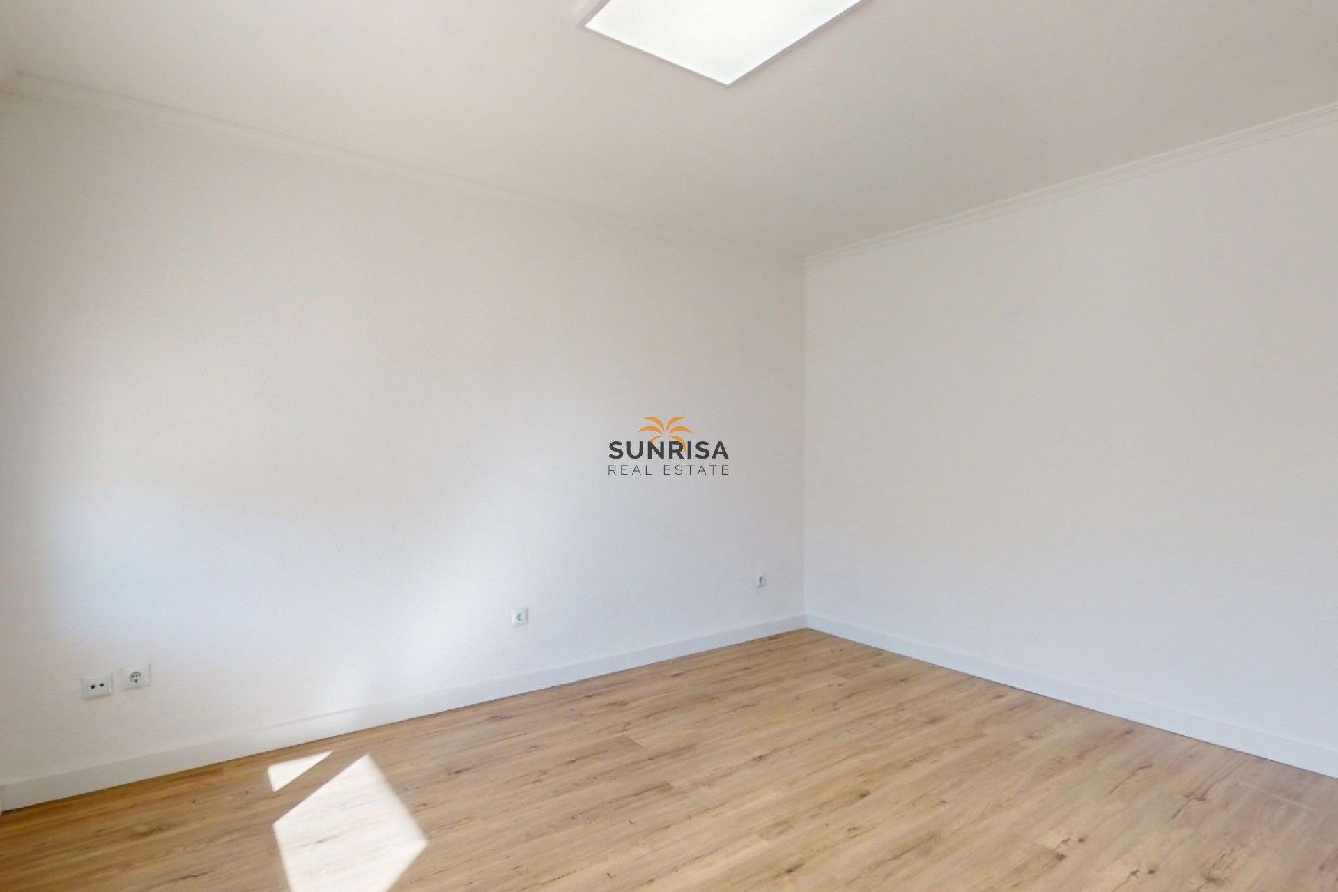 Resale - Apartment - Orihuela Costa