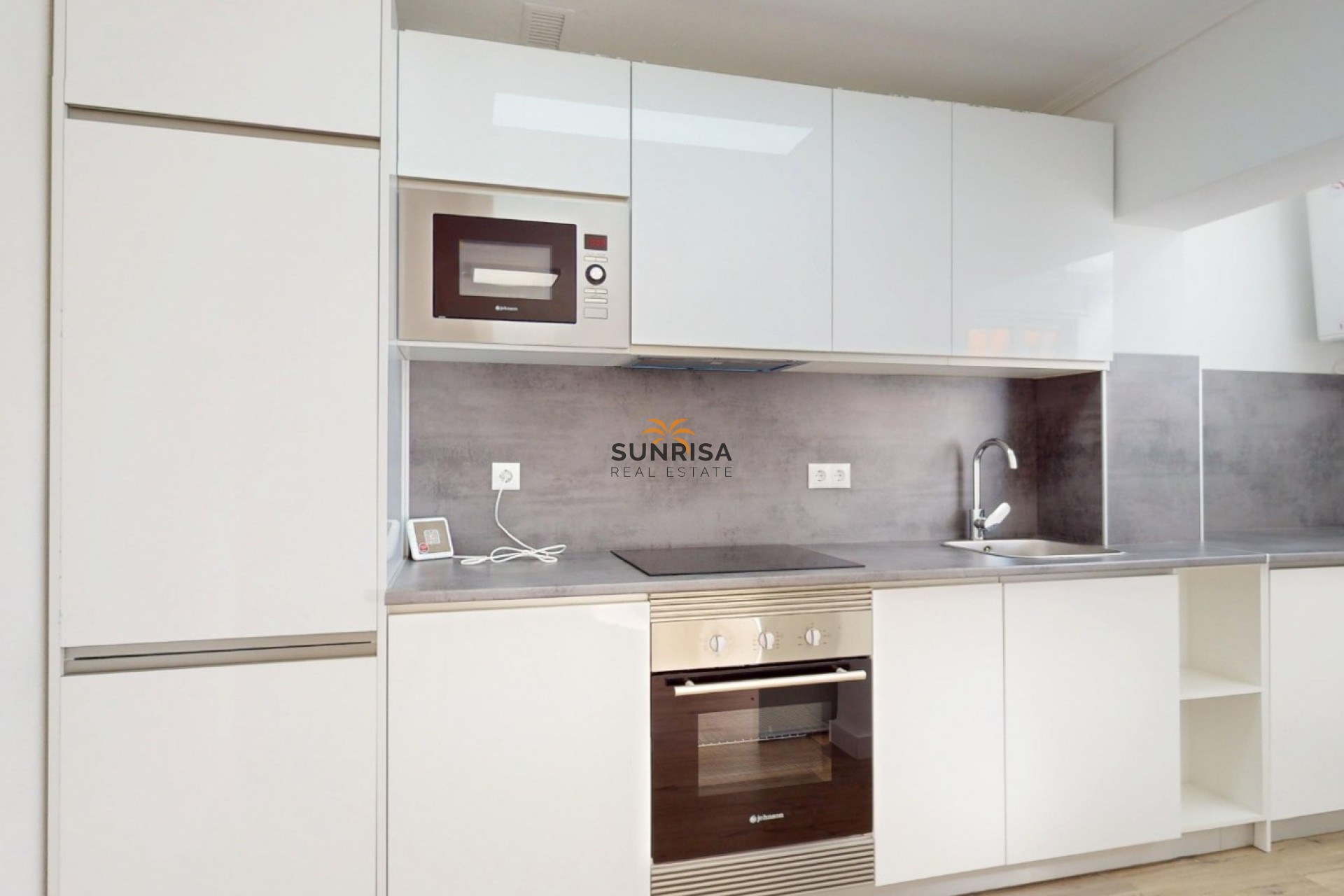 Resale - Apartment - Orihuela Costa