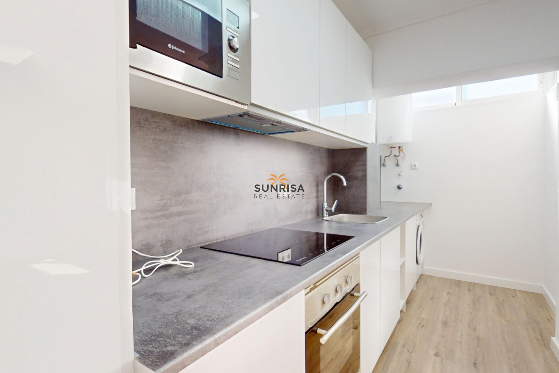 Resale - Apartment - Orihuela Costa