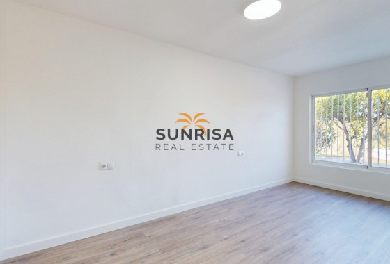 Appartement · Herverkoop - Orihuela Costa · Villamartín · Alicante · Spanje