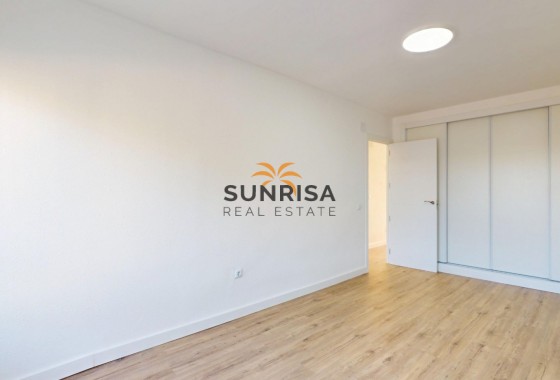 Appartement · Herverkoop - Orihuela Costa · Villamartín · Alicante · Spanje