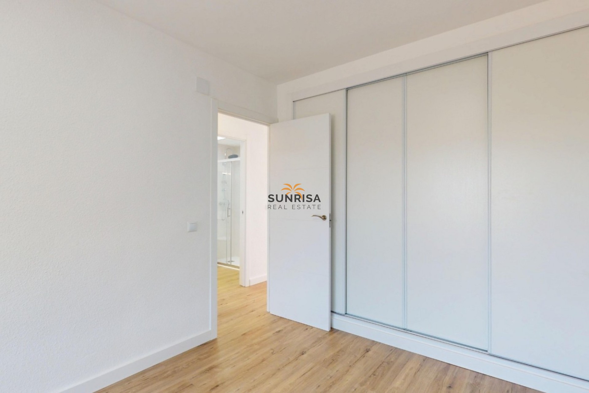 Resale - Apartment - Orihuela Costa