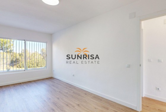 Appartement · Herverkoop - Orihuela Costa · Villamartín · Alicante · Spanje
