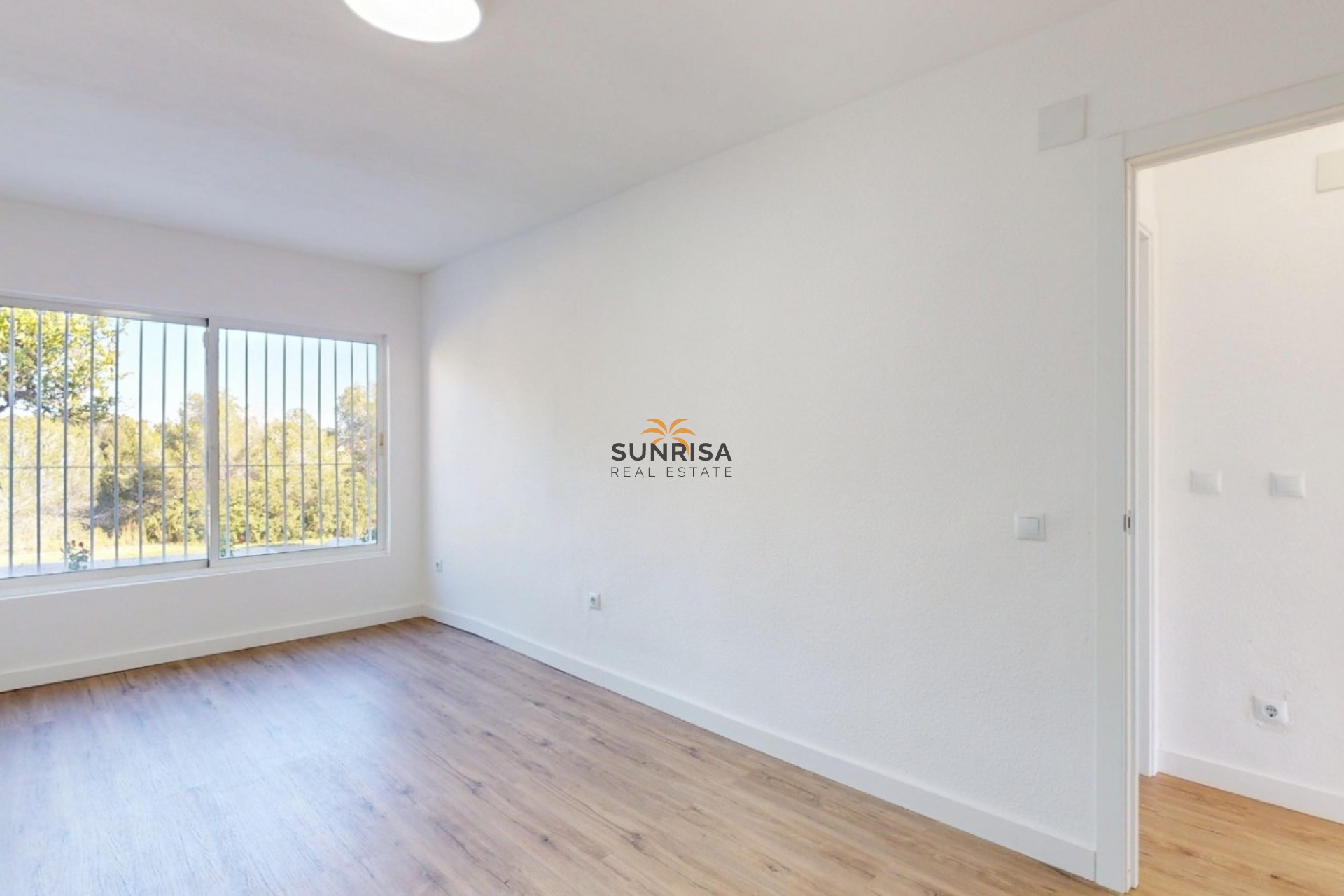 Resale - Apartment - Orihuela Costa