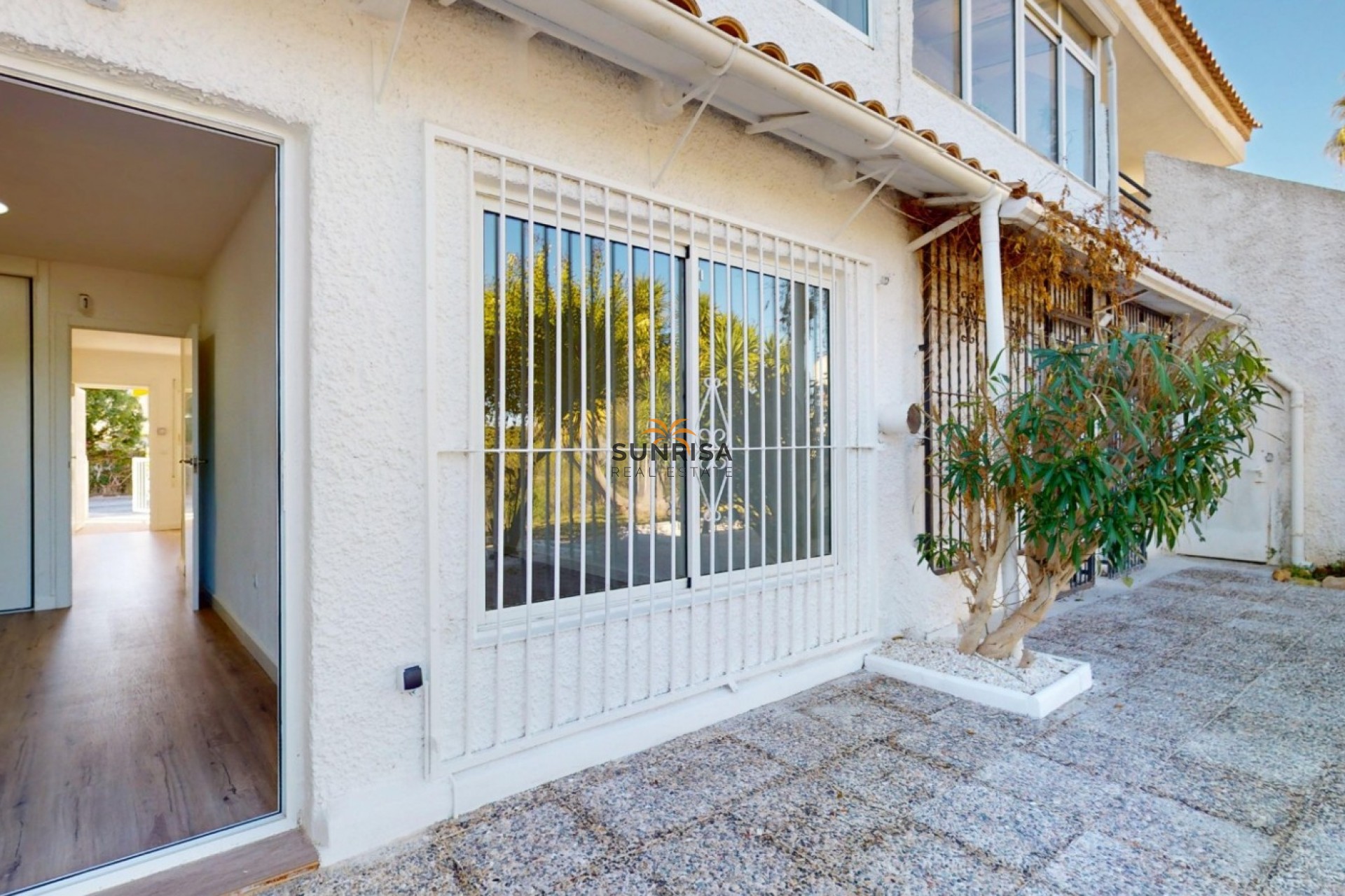 Resale - Apartment - Orihuela Costa