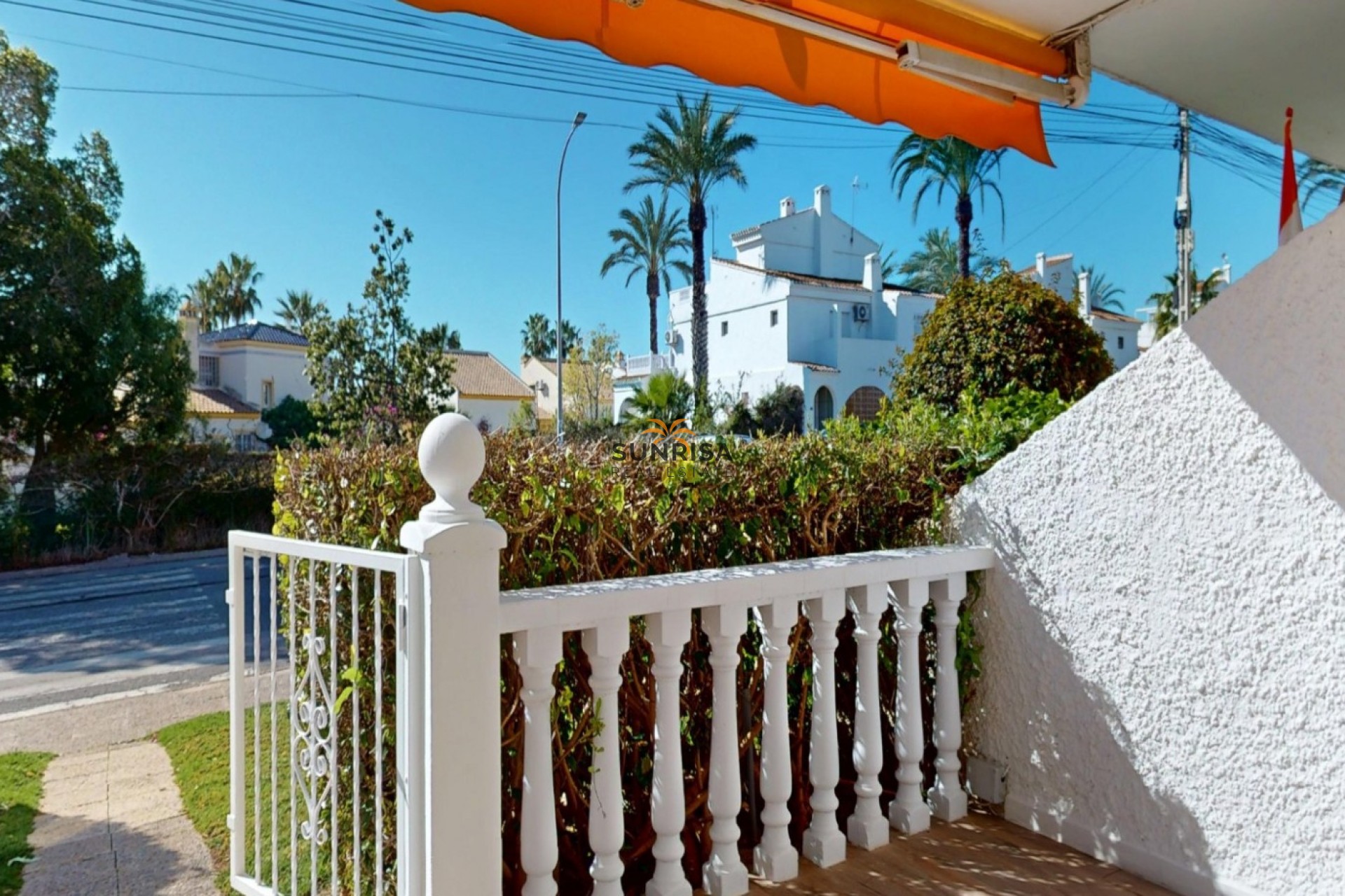 Resale - Apartment - Orihuela Costa