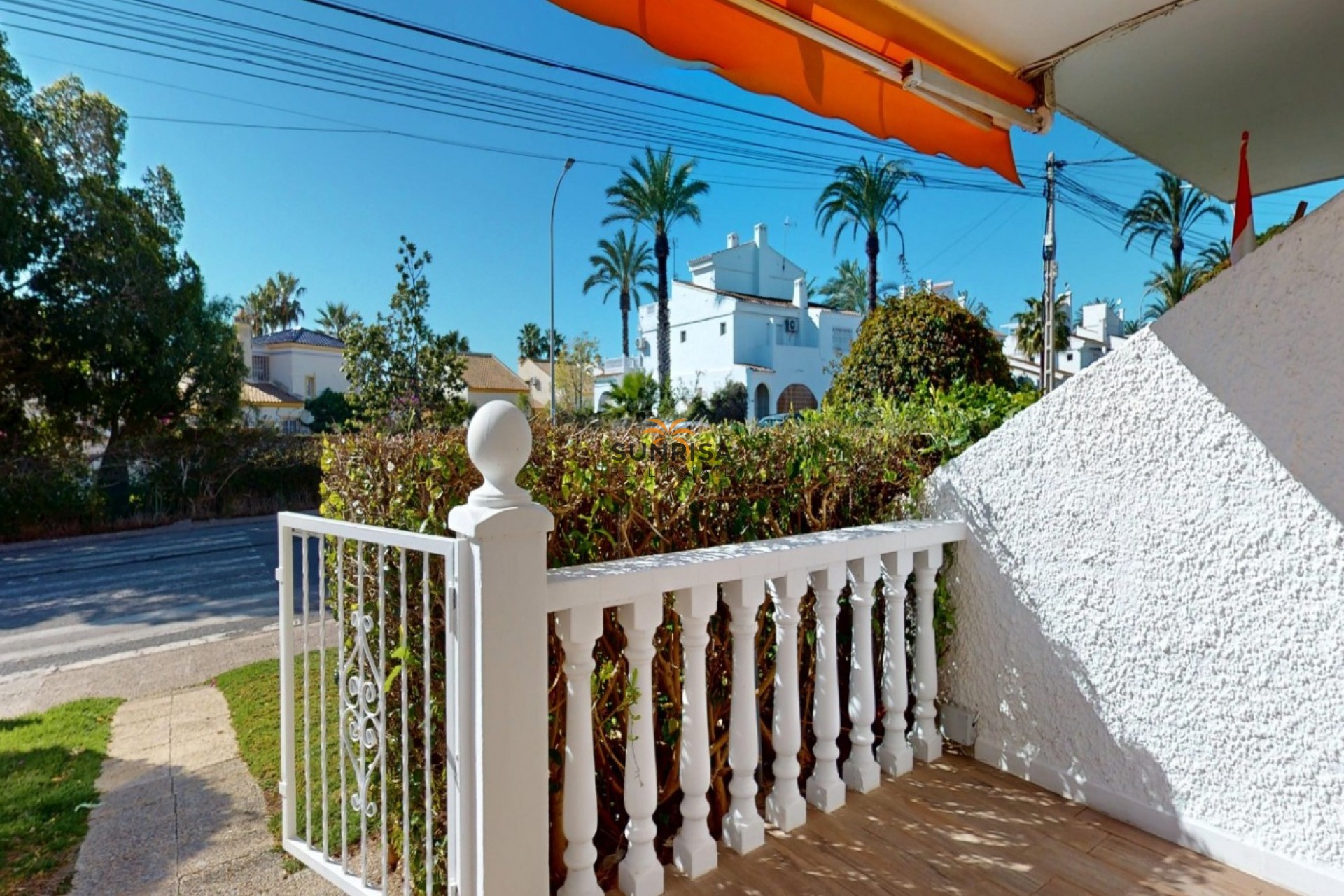 Resale - Apartment - Orihuela Costa