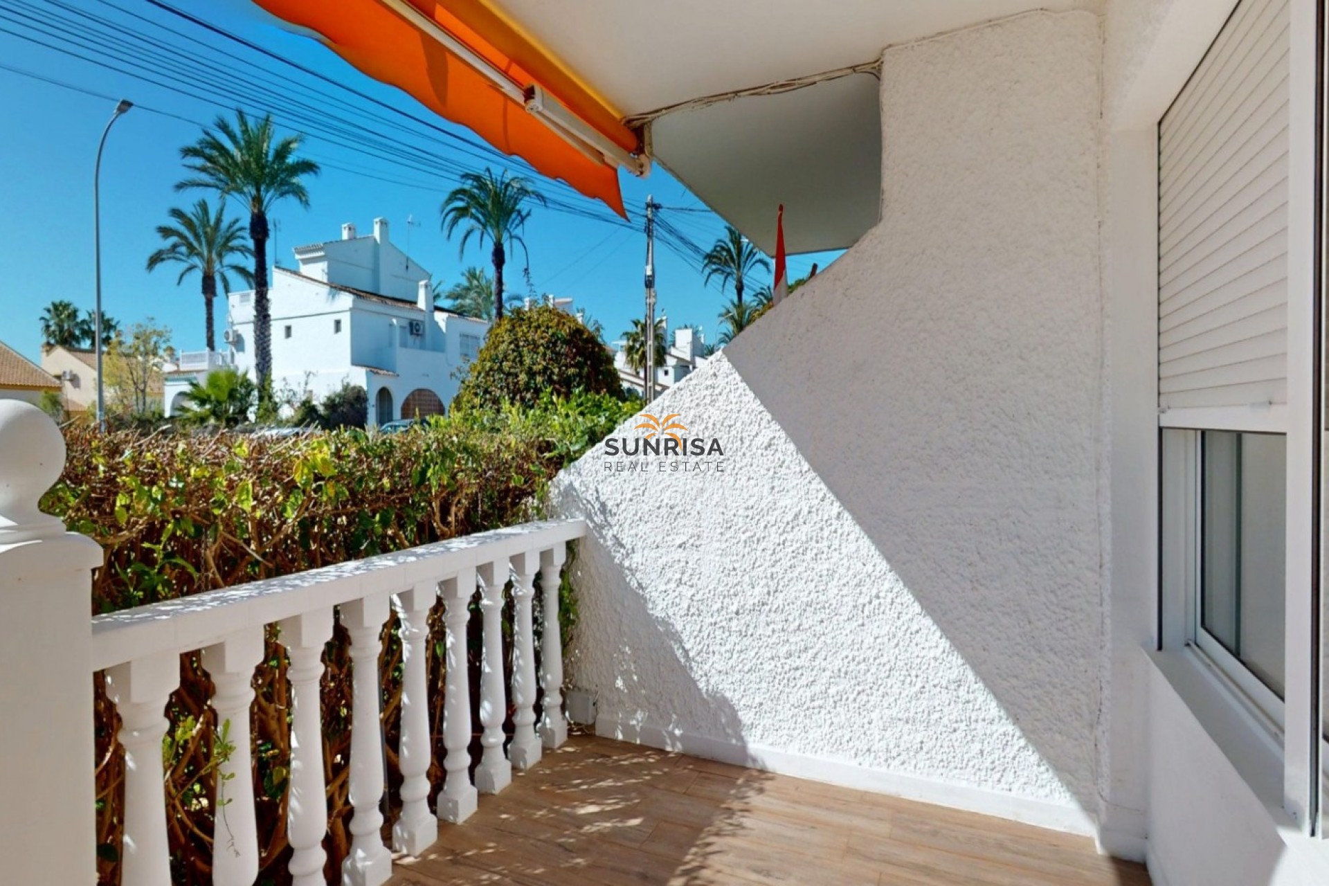 Resale - Apartment - Orihuela Costa