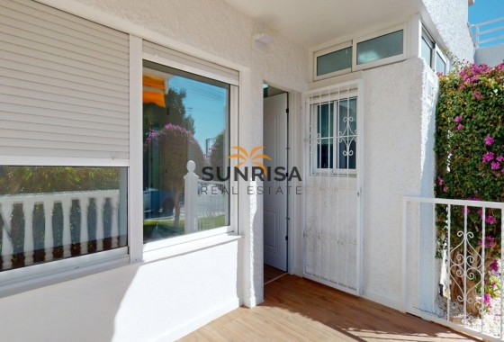 Appartement · Herverkoop - Orihuela Costa · Villamartín · Alicante · Spanje