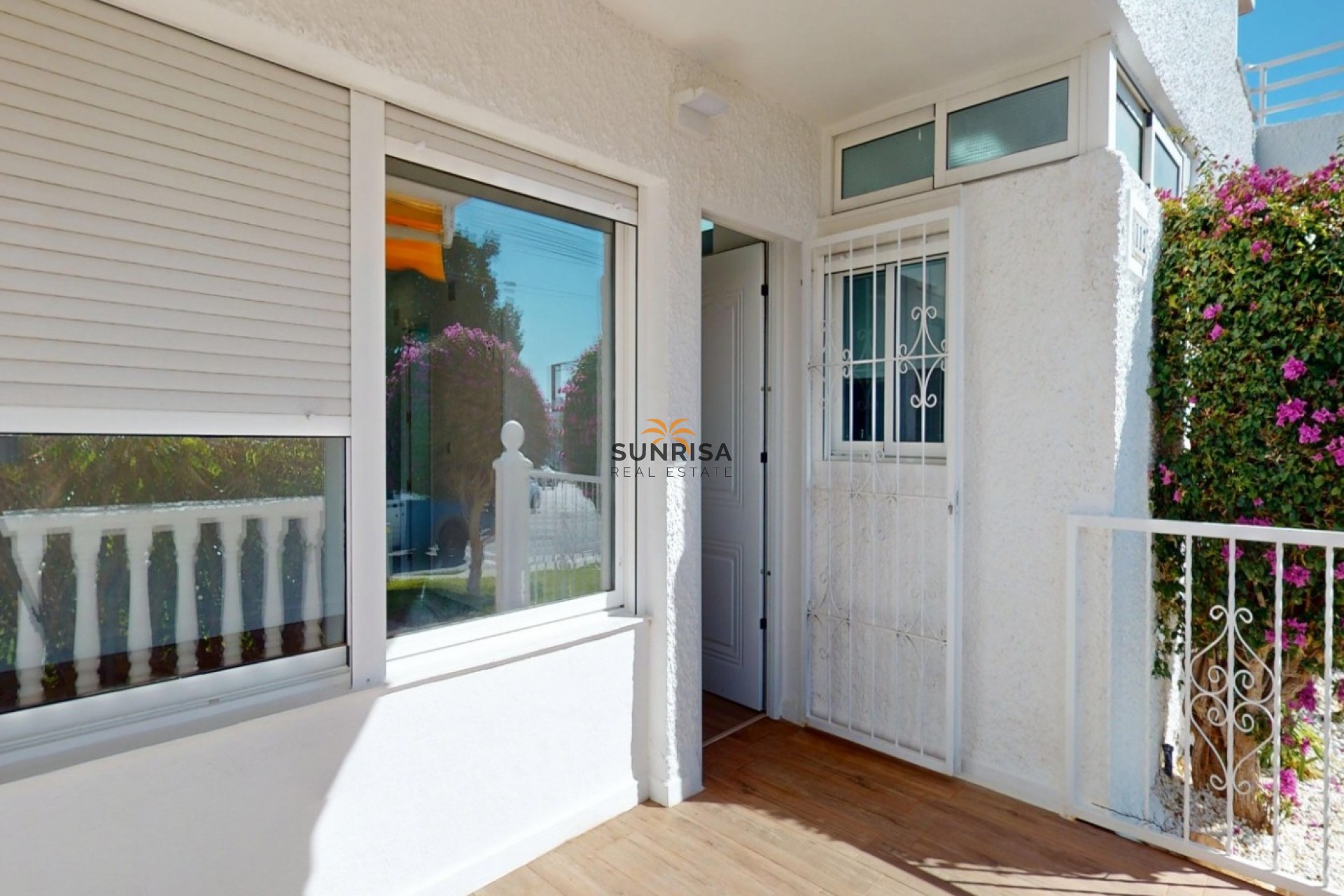 Resale - Apartment - Orihuela Costa