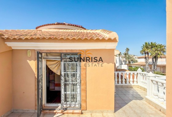 Villa · Resale - Torrevieja · Torrelamata - La Mata · Alicante · Spain