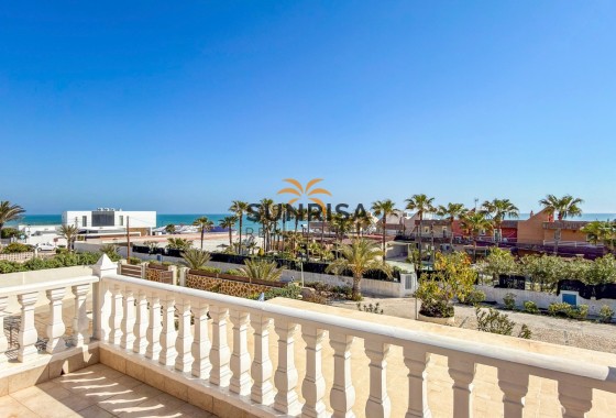 Villa · Resale - Torrevieja · Torrelamata - La Mata · Alicante · Spain