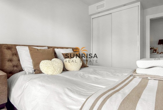 Apartment · Resale - Orihuela Costa · Playa Flamenca · Alicante · Spain