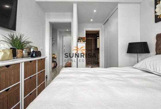 Apartment · Resale - Orihuela Costa · Playa Flamenca · Alicante · Spain