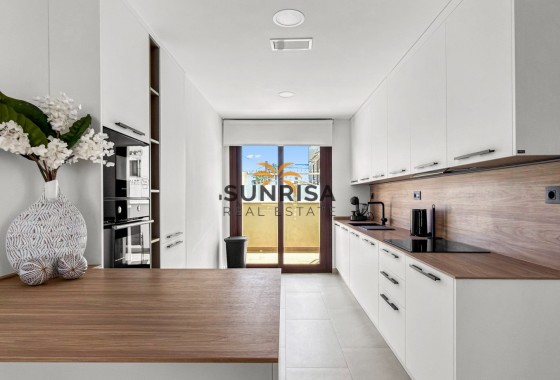 Apartamento · Reventa - Torrevieja · Los Balcones · Alicante · España
