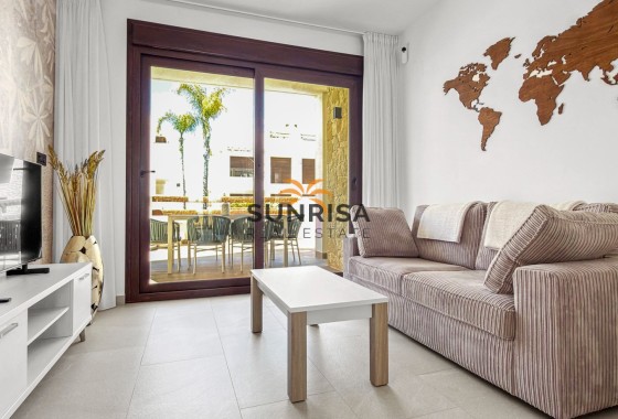 Apartamento · Reventa - Torrevieja · Los Balcones · Alicante · España