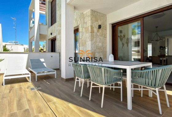 Apartamento · Reventa - Torrevieja · Los Balcones · Alicante · España