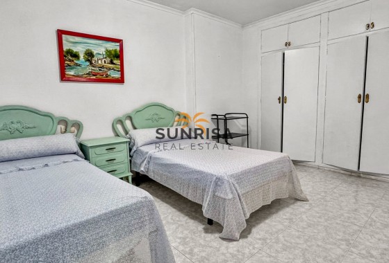 Appartement · Revente - Torrevieja · Playa de los Locos · Alicante · Espagne