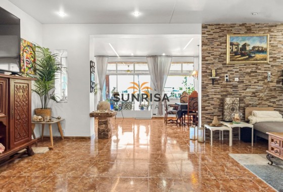Villa · Reventa - Cuidad Quesada · Alicante · España