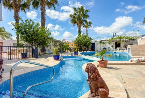 Villa · Reventa - Cuidad Quesada · Alicante · España