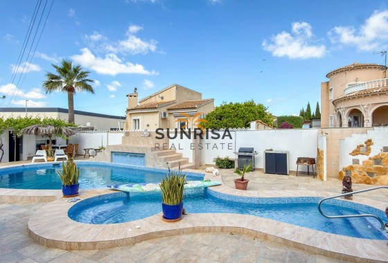 Villa · Reventa - Cuidad Quesada · Alicante · España