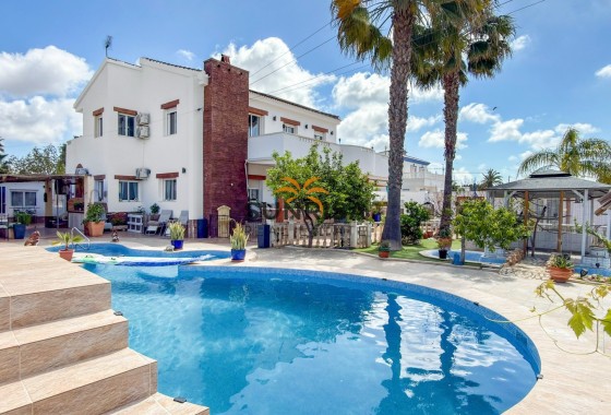 Villa · Reventa - Cuidad Quesada · Alicante · España