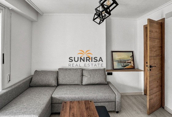 Appartement · Herverkoop - Torrevieja · Centro · Alicante · Spanje