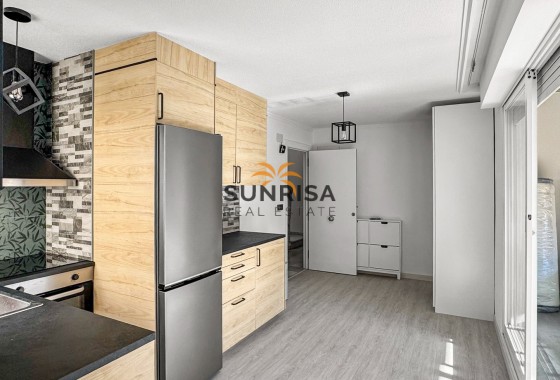 Appartement · Herverkoop - Torrevieja · Centro · Alicante · Spanje