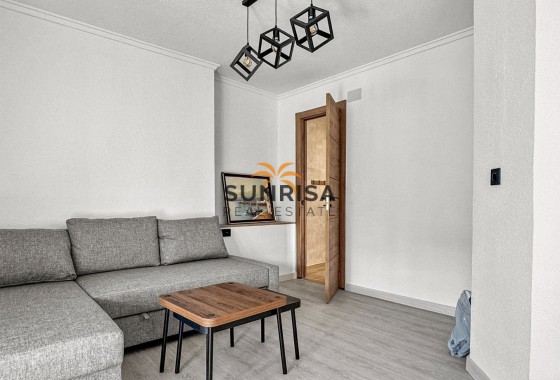 Appartement · Herverkoop - Torrevieja · Centro · Alicante · Spanje