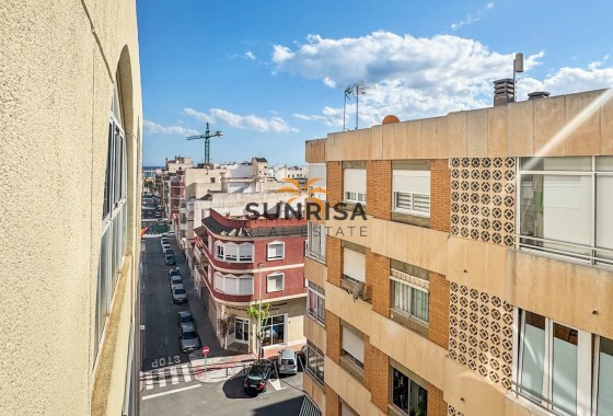 Appartement · Herverkoop - Torrevieja · Centro · Alicante · Spanje
