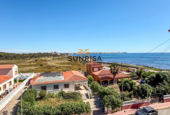Apartment · Resale - Orihuela Costa · Punta Prima · Alicante · Spain