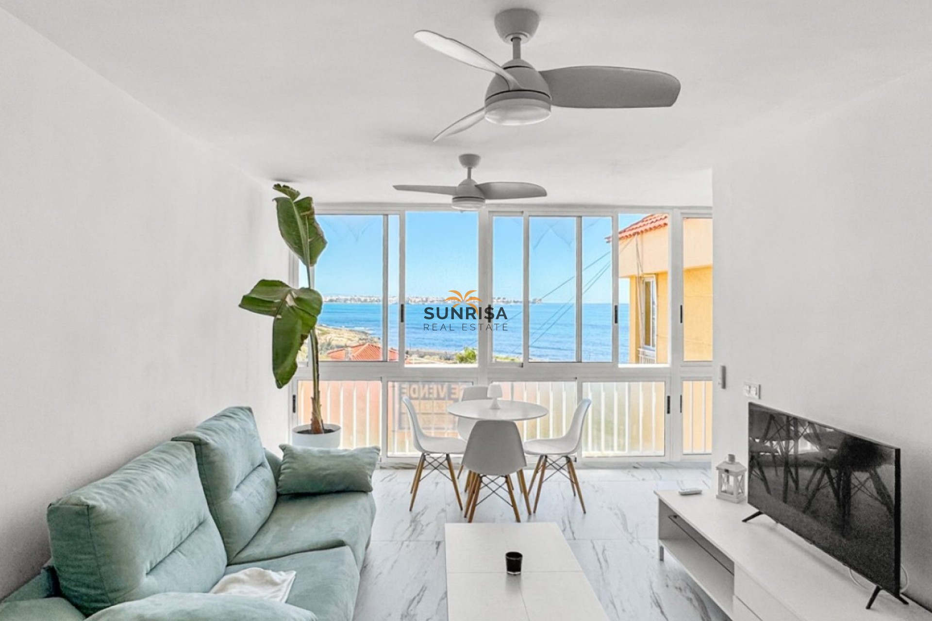 Resale - Apartment - Orihuela Costa