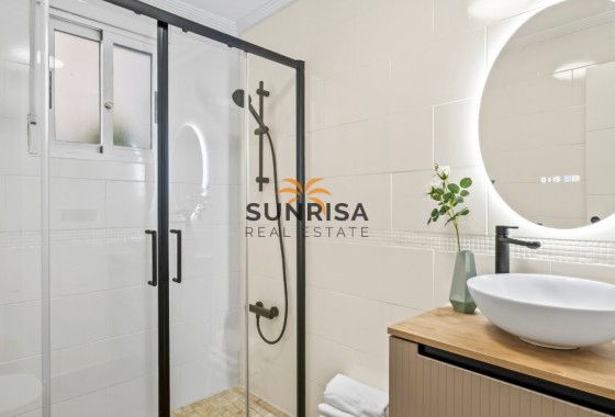 Apartamento · Reventa - Orihuela Costa · La Florida · Alicante · España