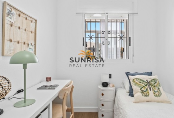 Apartamento · Reventa - Orihuela Costa · La Florida · Alicante · España