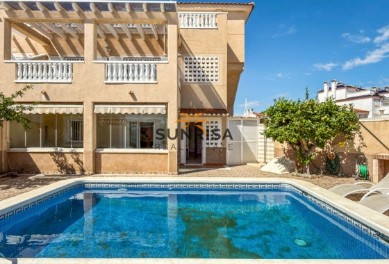 Apartamento · Reventa - Orihuela Costa · Playa Flamenca · Alicante · España