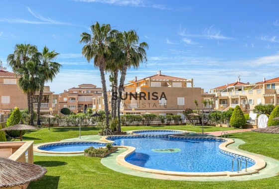 Apartamento · Reventa - Orihuela Costa · Playa Flamenca · Alicante · España