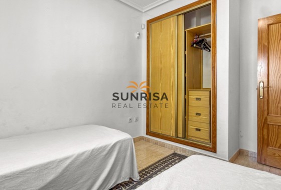 Apartamento · Reventa - Orihuela Costa · Playa Flamenca · Alicante · España