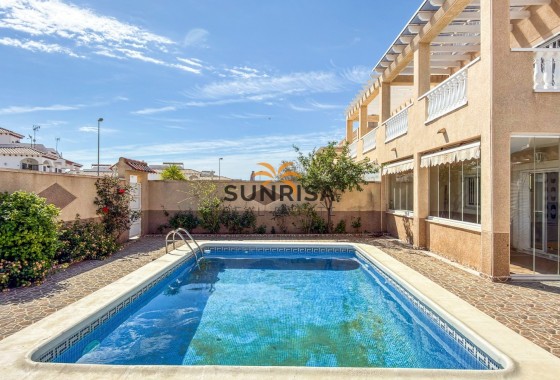 Apartamento · Reventa - Orihuela Costa · Playa Flamenca · Alicante · España